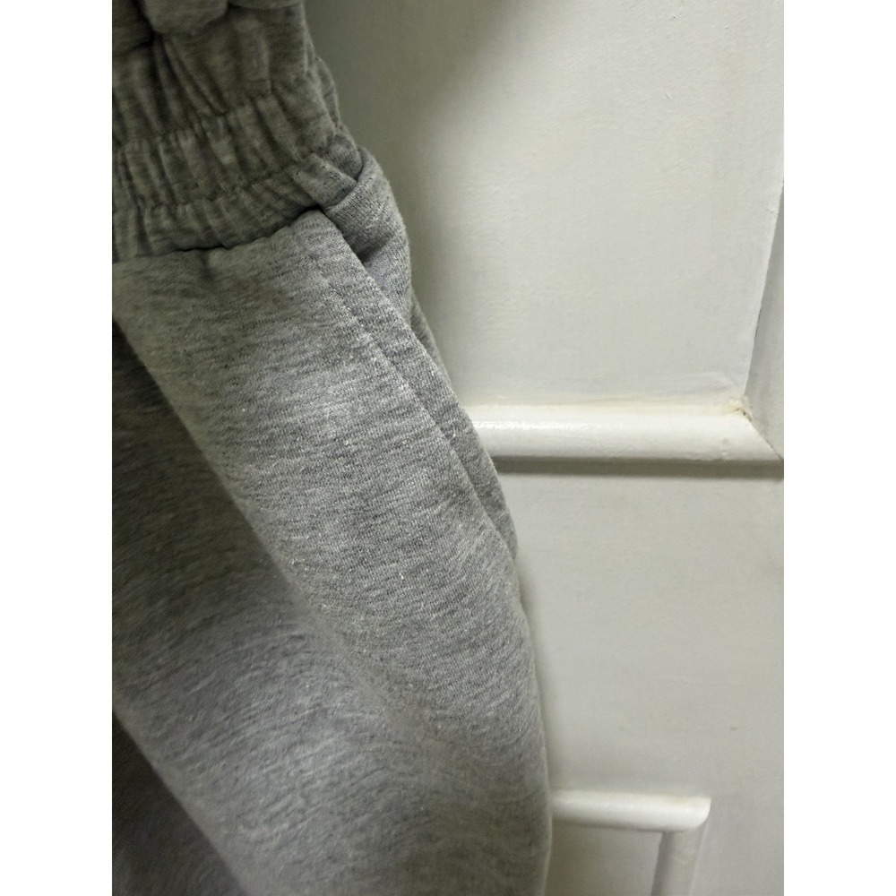 Women's Romper Shorts Size L Gray Front Zip Side Pockets Elastic Waistband - Picture 4 of 8